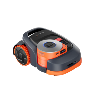 Segway robots uz pelēka fona