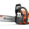 husqvarna 450s zāģis no priekšas labās puses
